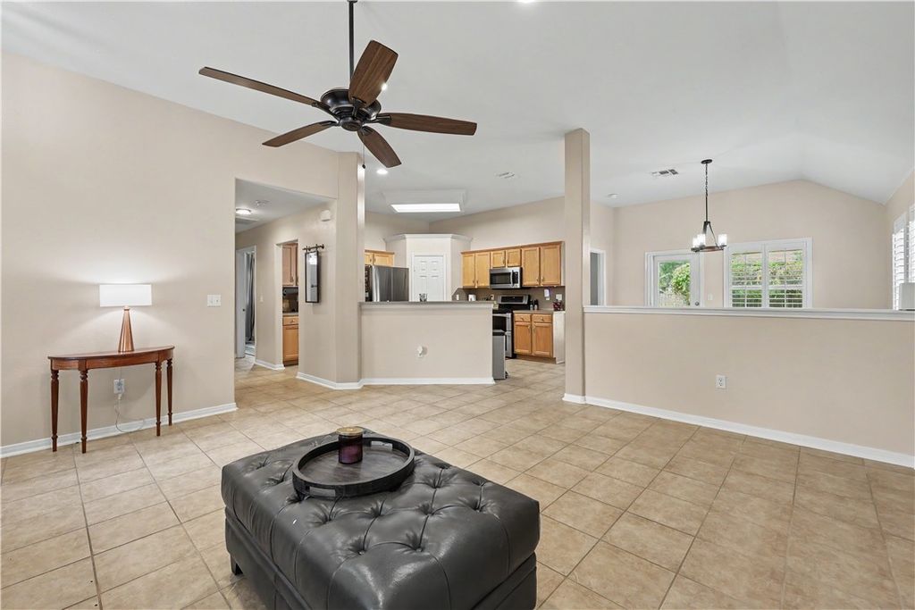 177 Whistlers Cove, Rockport, TX 78382 — photo 4