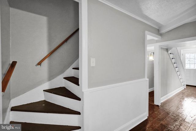 332 W SAVORY ST, Pottsville, PA 17901