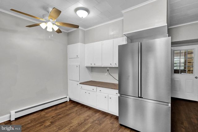 332 W SAVORY ST, Pottsville, PA 17901