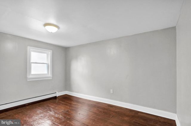 332 W SAVORY ST, Pottsville, PA 17901