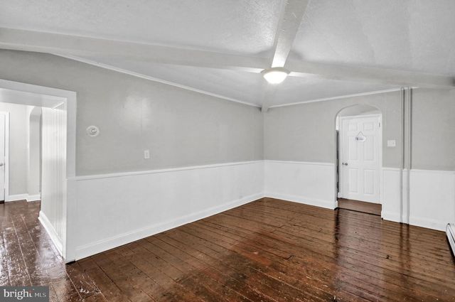 332 W SAVORY ST, Pottsville, PA 17901