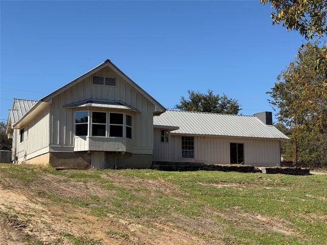 1102 Chilton Street, Weatherford, TX 76086