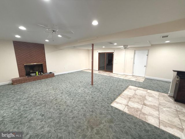 11512 LE HAVRE DR, Potomac, MD 20854