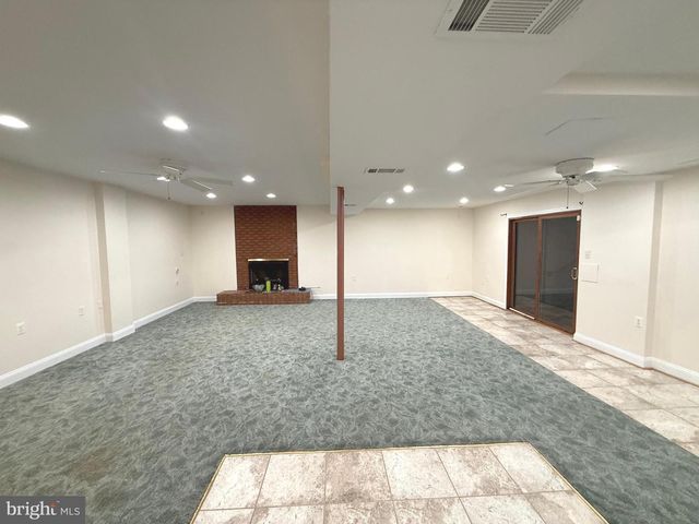 11512 LE HAVRE DR, Potomac, MD 20854