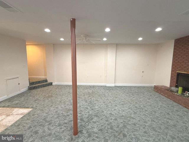 11512 LE HAVRE DR, Potomac, MD 20854