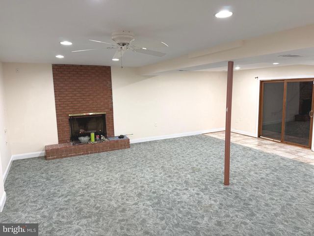 11512 LE HAVRE DR, Potomac, MD 20854