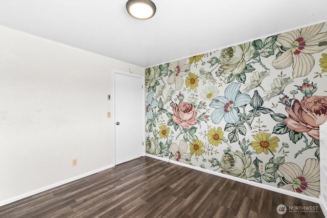 335 SW 4th Avenue, Oak Harbor, WA 98277