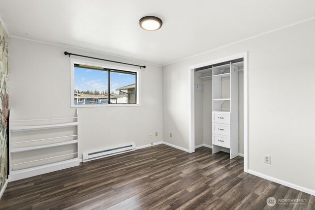 335 SW 4th Avenue, Oak Harbor, WA 98277