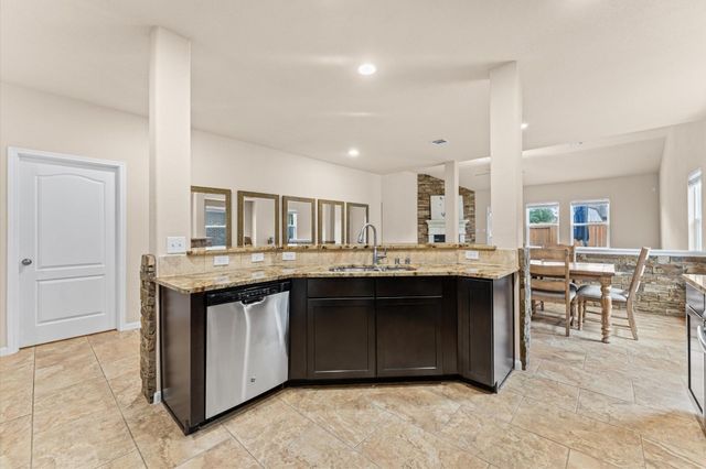 9974 Stone Creek Lane, Brookshire, TX 77423