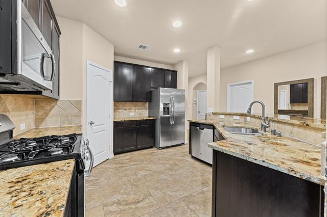 9974 Stone Creek Lane, Brookshire, TX 77423