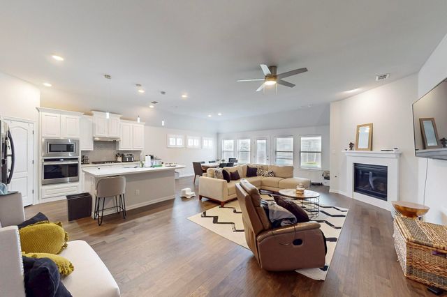 2613 Maple Leaf Drive, Midlothian, TX 76065