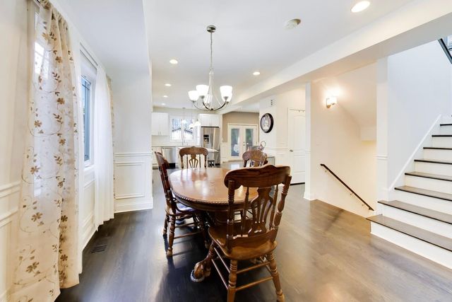 2819 Cuyler Avenue, Berwyn, IL 60402