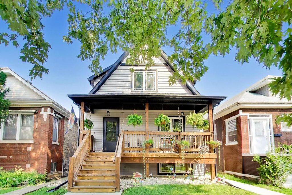 2819 Cuyler Avenue, Berwyn, IL 60402