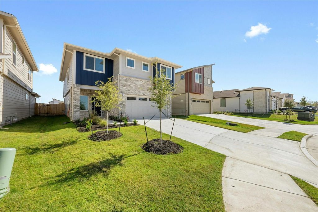 136 NEW HAVEN Ave, San Marcos, TX 78666