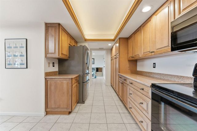 3021 COUNTRYSIDE BOULEVARD 44A, Clearwater, FL 33761