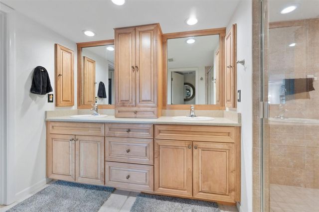 3021 COUNTRYSIDE BOULEVARD 44A, Clearwater, FL 33761