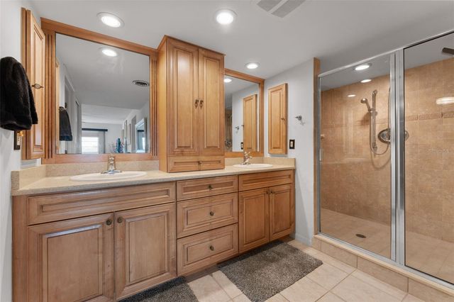 3021 COUNTRYSIDE BOULEVARD 44A, Clearwater, FL 33761