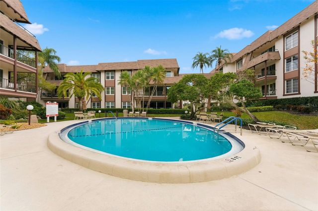 3021 COUNTRYSIDE BOULEVARD 44A, Clearwater, FL 33761