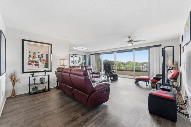 3021 COUNTRYSIDE BOULEVARD 44A, Clearwater, FL 33761