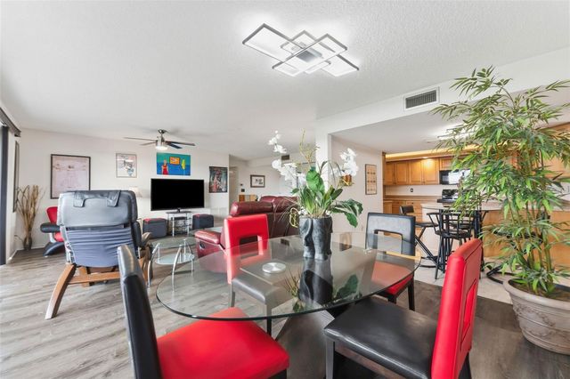 3021 COUNTRYSIDE BOULEVARD 44A, Clearwater, FL 33761