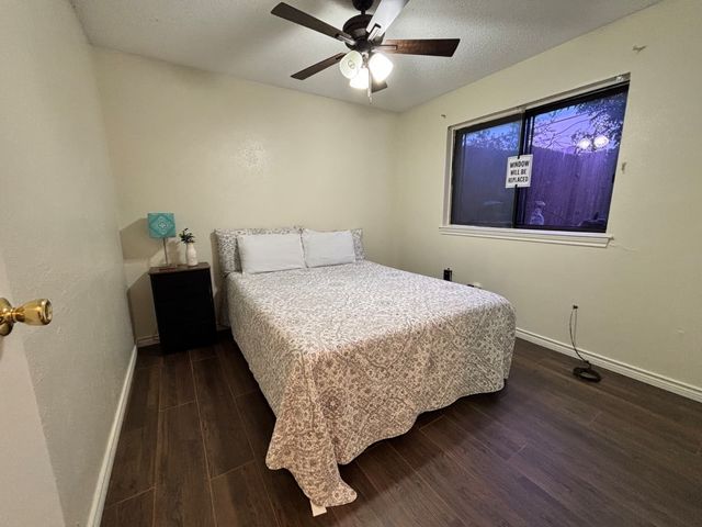 2125 Rose Cliff Lane, Carrollton, TX 75007