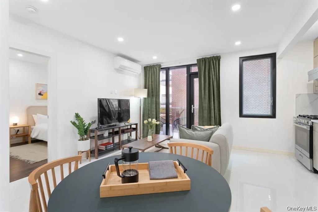 124-28 Queens Boulevard 9B, Kew Gardens, NY 11415