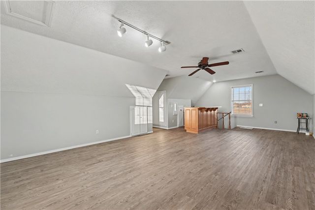 1092 Main Street, Centerton, AR 72719