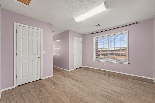 1092 Main Street, Centerton, AR 72719