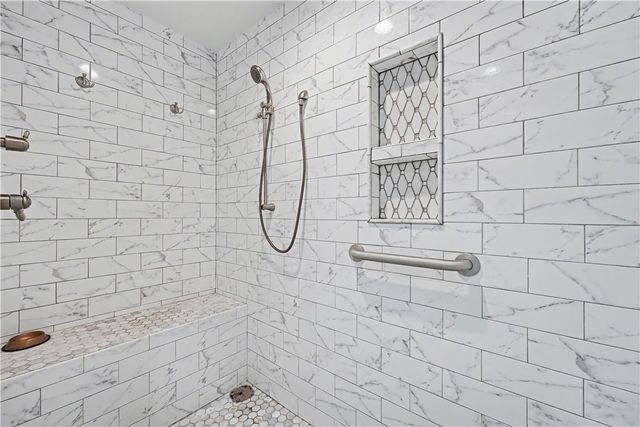 1092 Main Street, Centerton, AR 72719