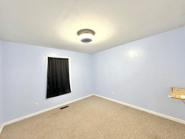 1240 Newton Lane, Oak Grove, KY 42262