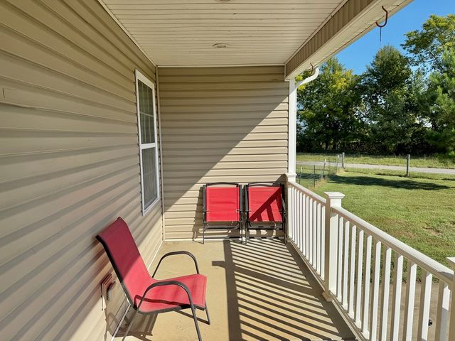 1240 Newton Lane, Oak Grove, KY 42262