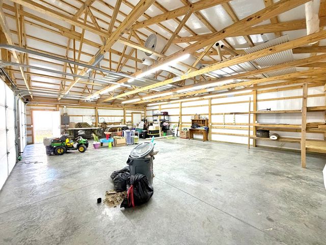 1240 Newton Lane, Oak Grove, KY 42262