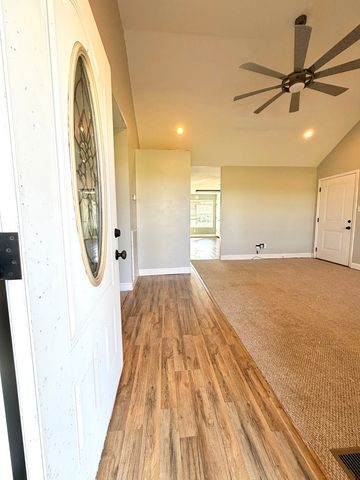 1240 Newton Lane, Oak Grove, KY 42262