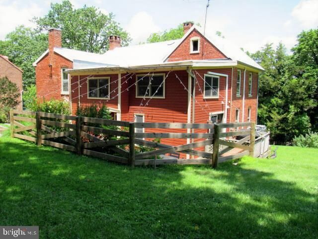 491 WASHINGTON ST, Harpers Ferry, WV 25425