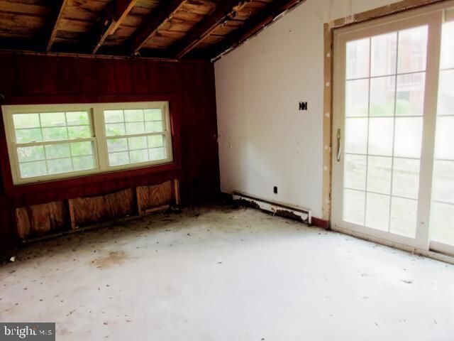 491 WASHINGTON ST, Harpers Ferry, WV 25425