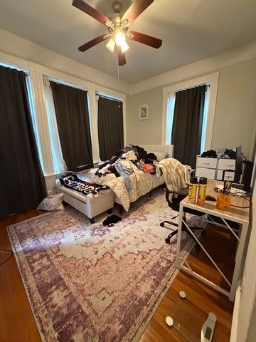 124 Summer 2, Somerville, MA 02143
