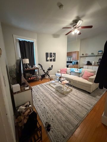 124 Summer 2, Somerville, MA 02143