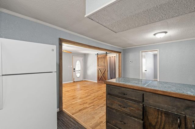 215 Alvin Stuckey Rd., Columbia, MS 39429