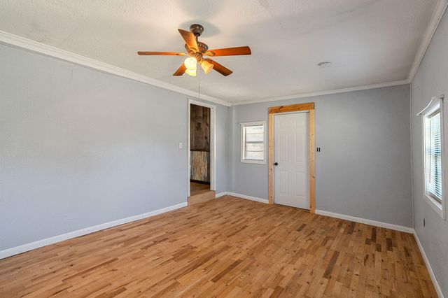 215 Alvin Stuckey Rd., Columbia, MS 39429