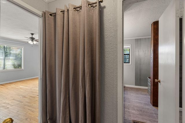 215 Alvin Stuckey Rd., Columbia, MS 39429