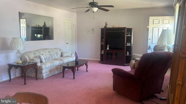 231 ELMTOWNE BLVD, Hammonton, NJ 08037