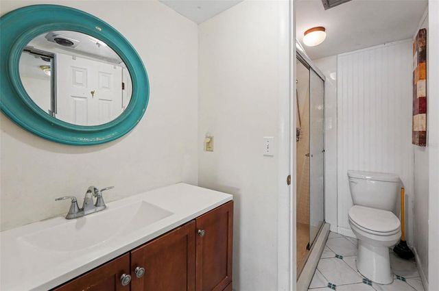 3850 13TH AVENUE N 106, St Petersburg, FL 33713