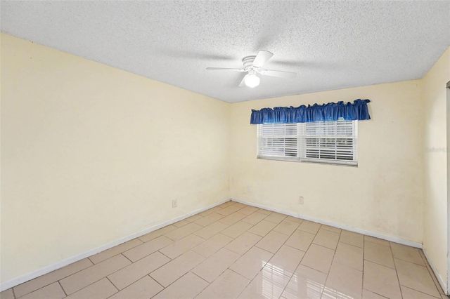 3850 13TH AVENUE N 106, St Petersburg, FL 33713