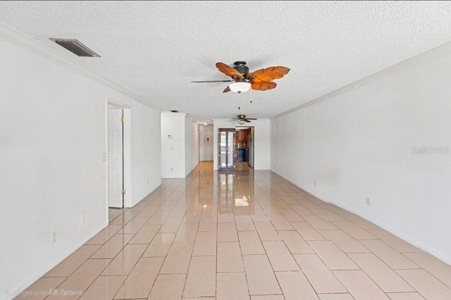 3850 13TH AVENUE N 106, St Petersburg, FL 33713