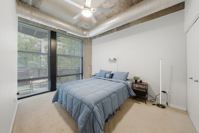 1111 W 14th Place 216, Chicago, IL 60608