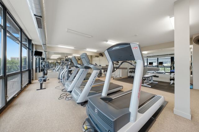 1111 W 14th Place 216, Chicago, IL 60608