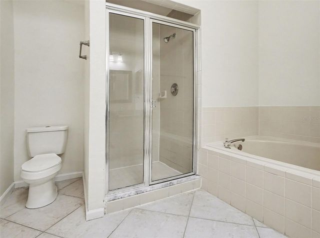 16041 BAY VISTA DRIVE, Clermont, FL 34714