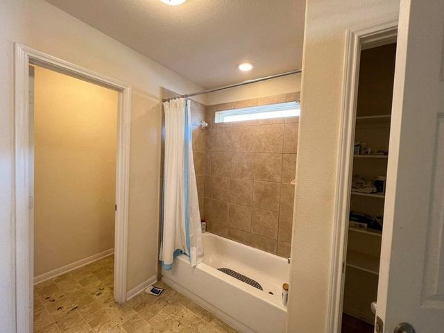 8135 Quiet Prairie Trail, Houston, TX 77049
