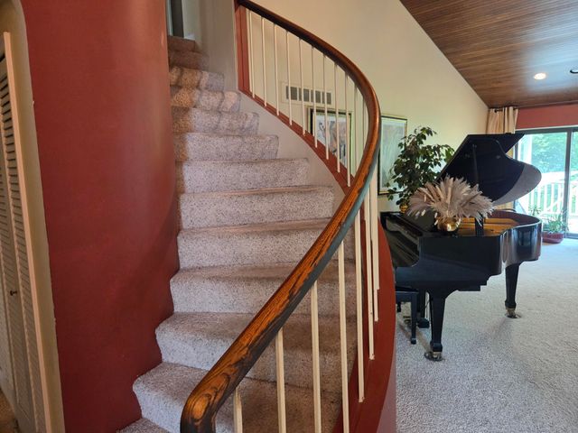 7229 Creeks Bend Drive, West Bloomfield Twp, MI 48322