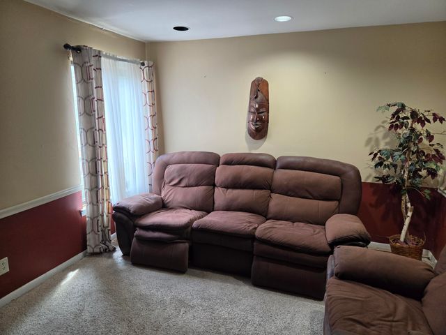 7229 Creeks Bend Drive, West Bloomfield Twp, MI 48322